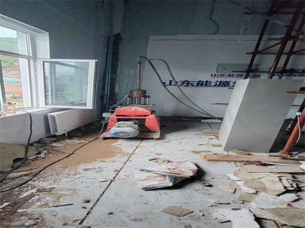 伊吾地基基础下沉墙体裂缝加固注浆顶升施工